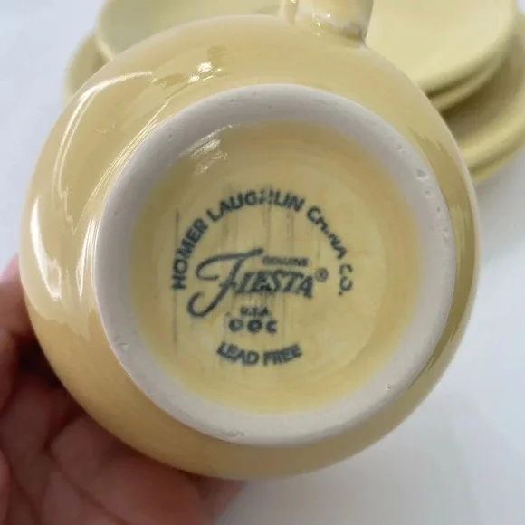 Fiestaware Yellow 5 Piece Place Setting Fiesta Retired Pale Yellow Dish Set - Picture 3 of 11